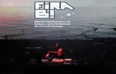 Fira B! llança dues convocatòries obertes artístiques en col·laboració amb Emilia-Romagna Music Export i Puglia Sounds