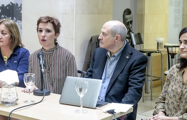 Literatura y escuela en el Seminario de literatura infantil y juvenil